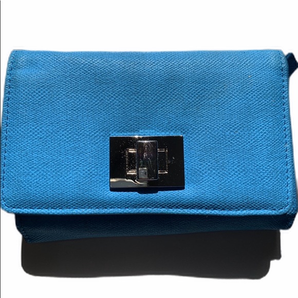 Safe Keeper Blue Trifold Safety Wallet - Picture 1 of 8